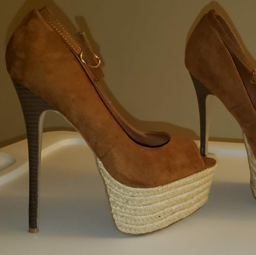 Brown peep toe high heel one strap